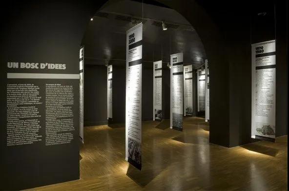 巖星建設(shè) | 展廳設(shè)計(jì)是展示設(shè)計(jì)的一種插圖