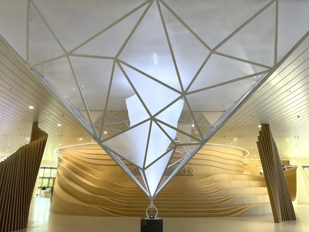 展覽公司如何設計讓人過目不忘的展臺插圖